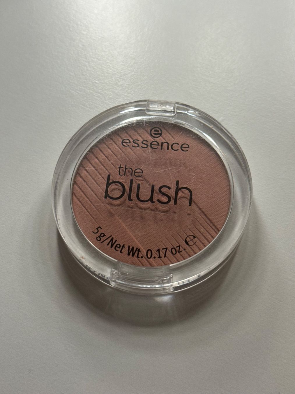 Make-up: Essence Rouge – Usato da Laupen ZH venduto da nas_h2nr