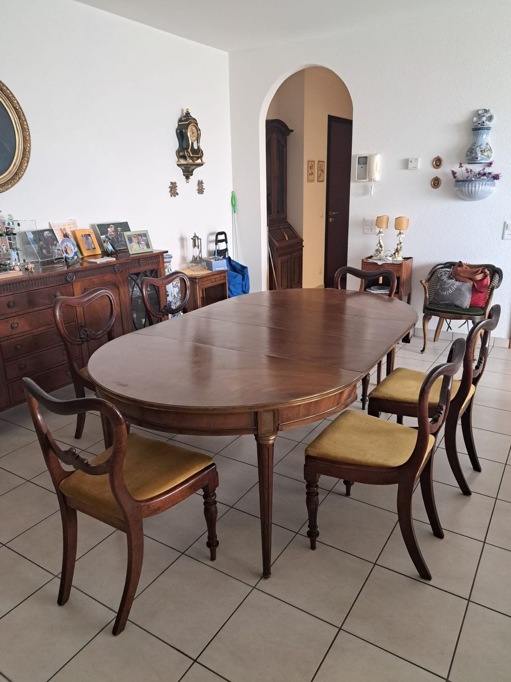 Stühle: 6 sedie foderate in stile vittoriano – Gebraucht aus Giubiasco von bar_r9hz 1