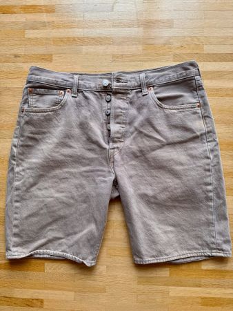 Levis 501 Shorts Herren Grösse 33 beige wie neu Zustand