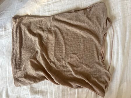Haut Stradivarius doré brillant dos nu taille M état neuf