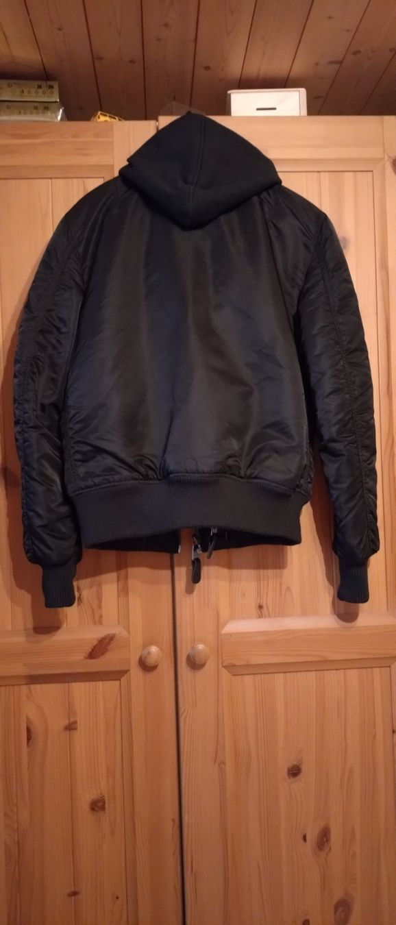 Alpha Industries Giacche: Alpha Industries Bomberjacke D-TEC – Usato da Grosswangen venduto da Kombi-nat 1