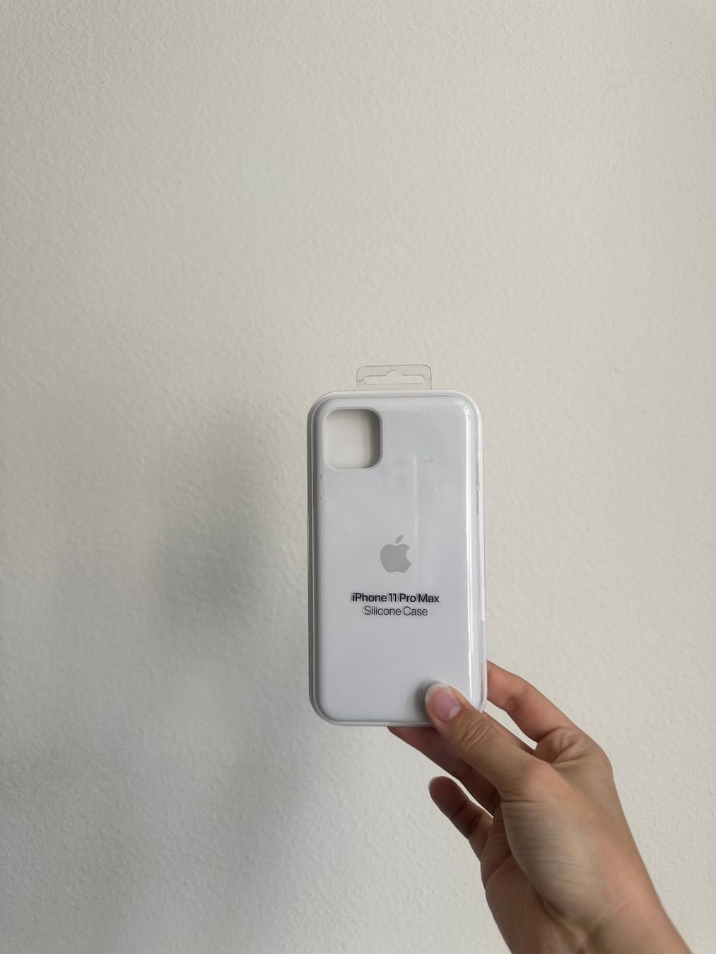 Apple Cover & Protezioni schermo: NEU, iPhone 11 Pro Max Hülle von Apple – Nuovo e nell'imballaggio originale da Zürich venduto da gom_wl8d