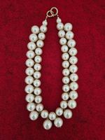 Perlenkette und Karabinerverschluss Gold Modeschmuck