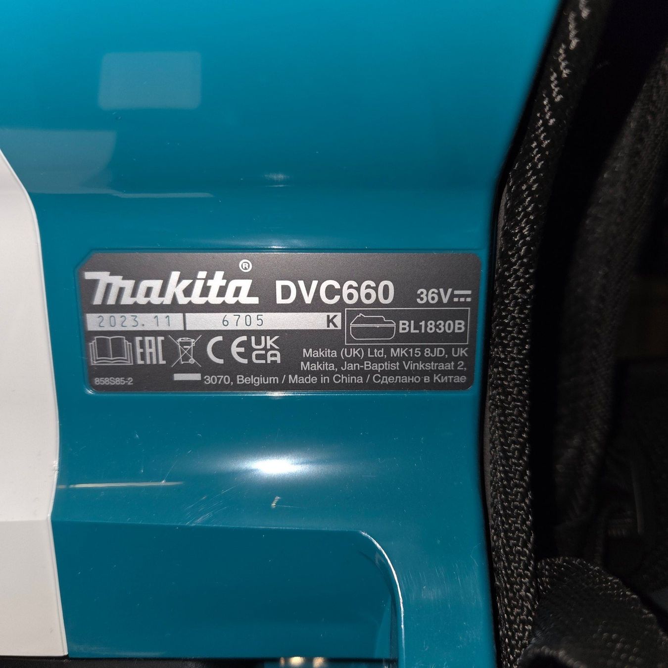 Makita Aspirateurs & Accessoires: Akku-Rucksackstaubsauger DVC660 – D'occasion à Blumenstein par marycherry 1