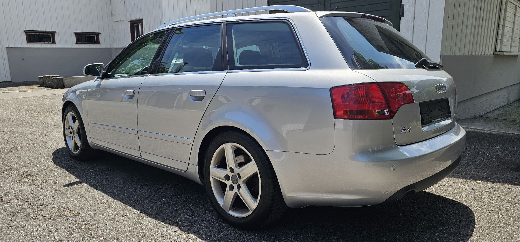 Audi Automobili: Audi A4 Avant 3.0 TDi 4x4 – Usato da Altstätten SG venduto da ELLVA 3