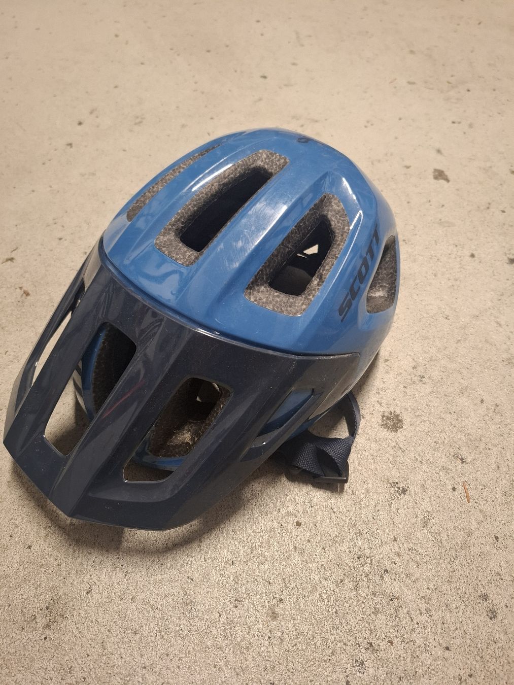 Scott Casques: Scott Kinderhelm – D'occasion à Bremgarten AG par Mscooby 1