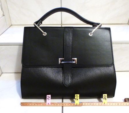 Edle schwarze Ledertasche Handtasche NEU