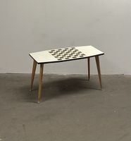 Club-Schachspieltisch aus den 1950 er / 60 er Jahren