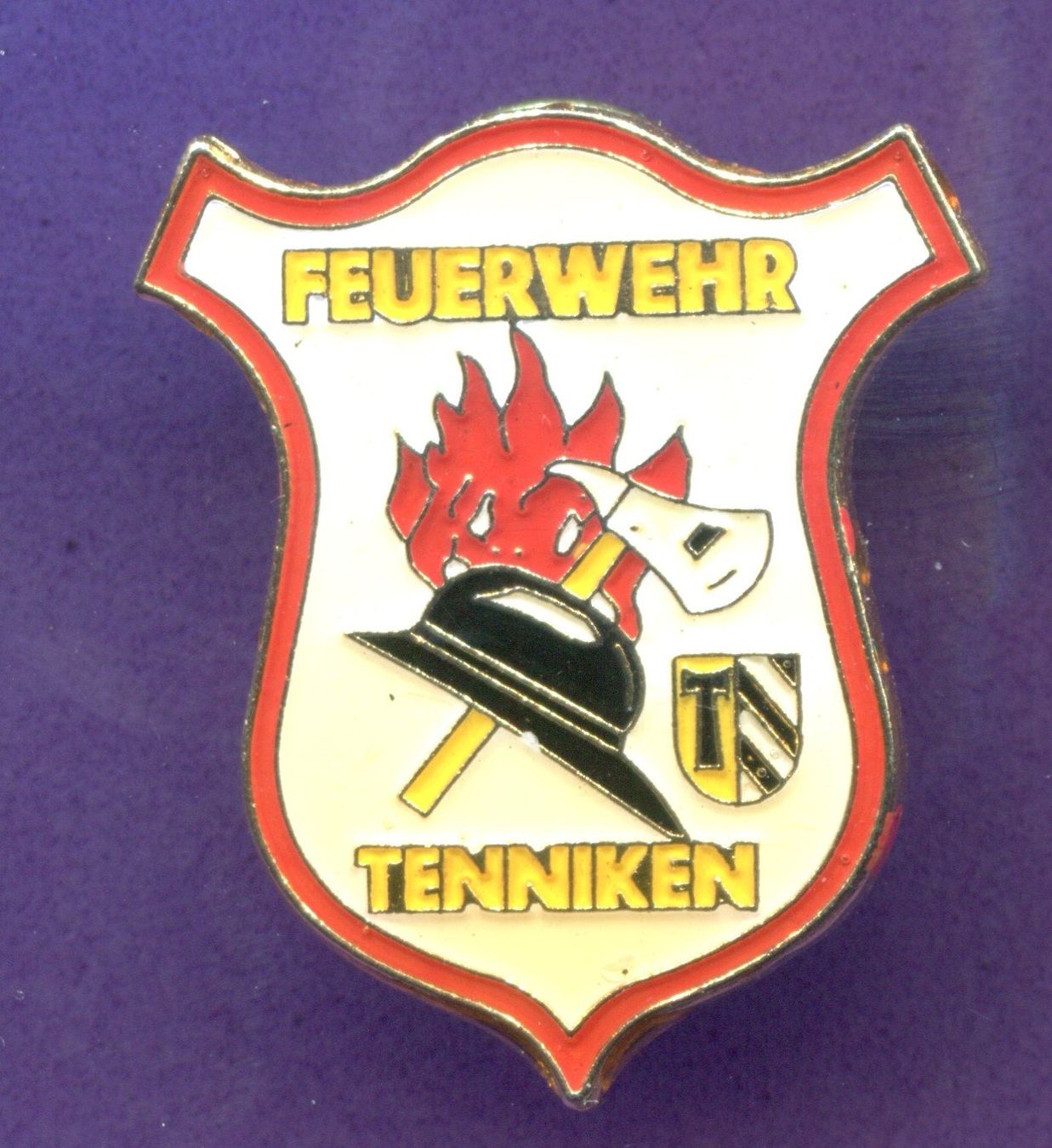Placchette & Badge: Feuerwehr  TENNIKEN – Usato da Winterthur venduto da Sammleroase