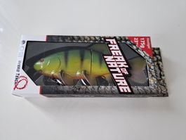 Montierte Gummifisch Freak of Nature 23cm 175g Firetiger