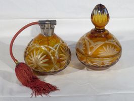 vintage Parfümzerstäuber und Puderbehälter aus Glas