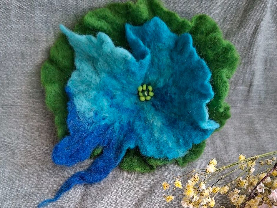 Spille & Fermagli: Broche Fleur en Feutre Bohème Chic – Nuovo (secondo la descrizione) da Lutry venduto da Sim_Sta 3
