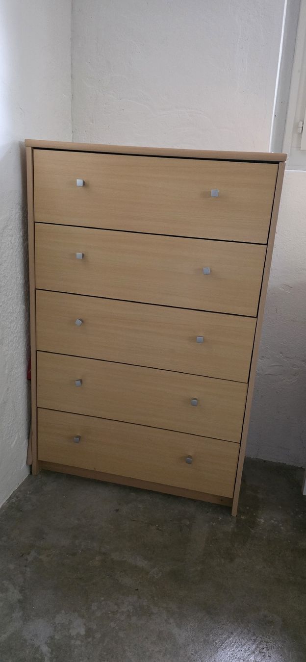 Cassettiere: Kommode 83 x 120 x 43 cm – Usato da Aeschi SO venduto da trindade 7