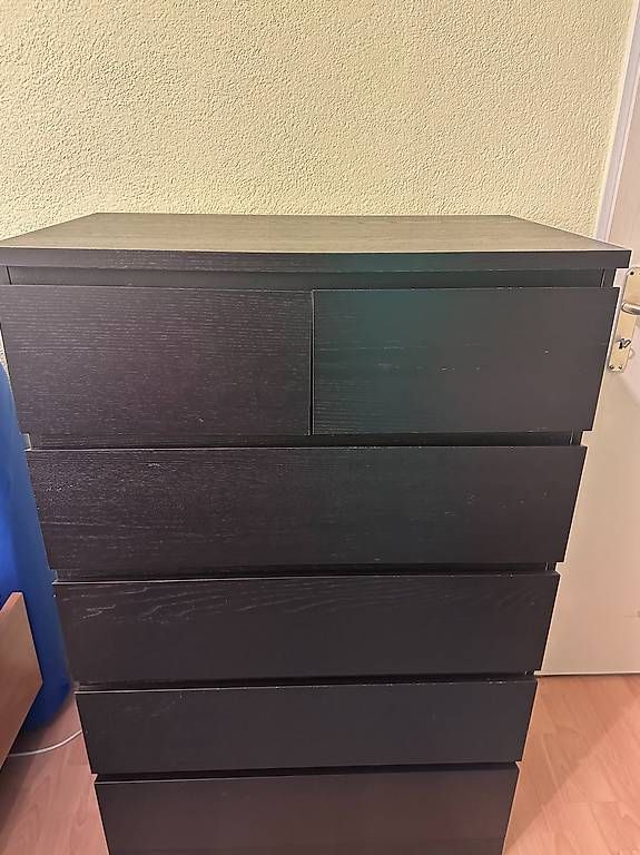 Ikea Cassettiere: Schwarz/Brown Kommode – Usato da Winterthur venduto da kei_z5z5