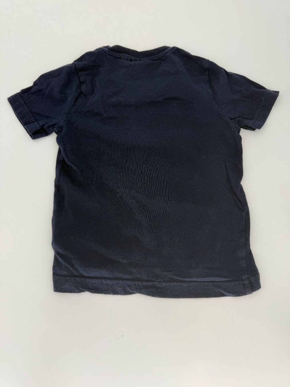 Camicie, T-shirt & Polo: Jurassic World Shirt Gr. 98/104 – Usato da Auenstein venduto da moin. 1