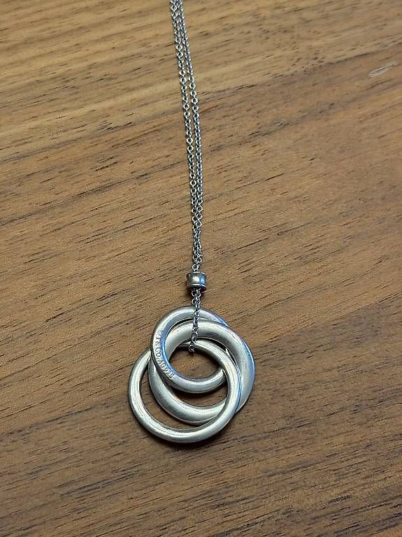 Catenine: Tiffany & Co. Interlocking Circles Halskette 925 Silber – Usato da Arlesheim venduto da ann_tnc9