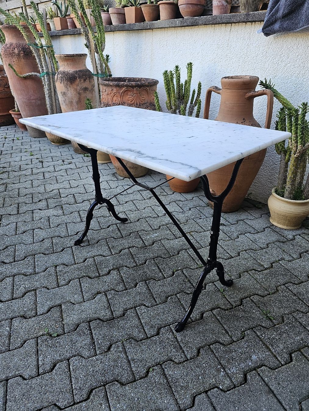 Tables: Marmortisch Gartentisch Bistrotisch – D'occasion à Villnachern par hasta08 8