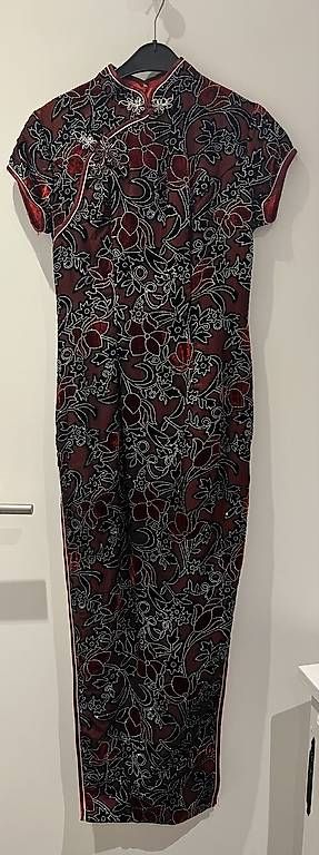 Vestiti: Asiatisches Abendkleid – Usato da Ostermundigen venduto da mon_p796