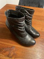 Schwarze Leder Stiefeletten Gr. 38