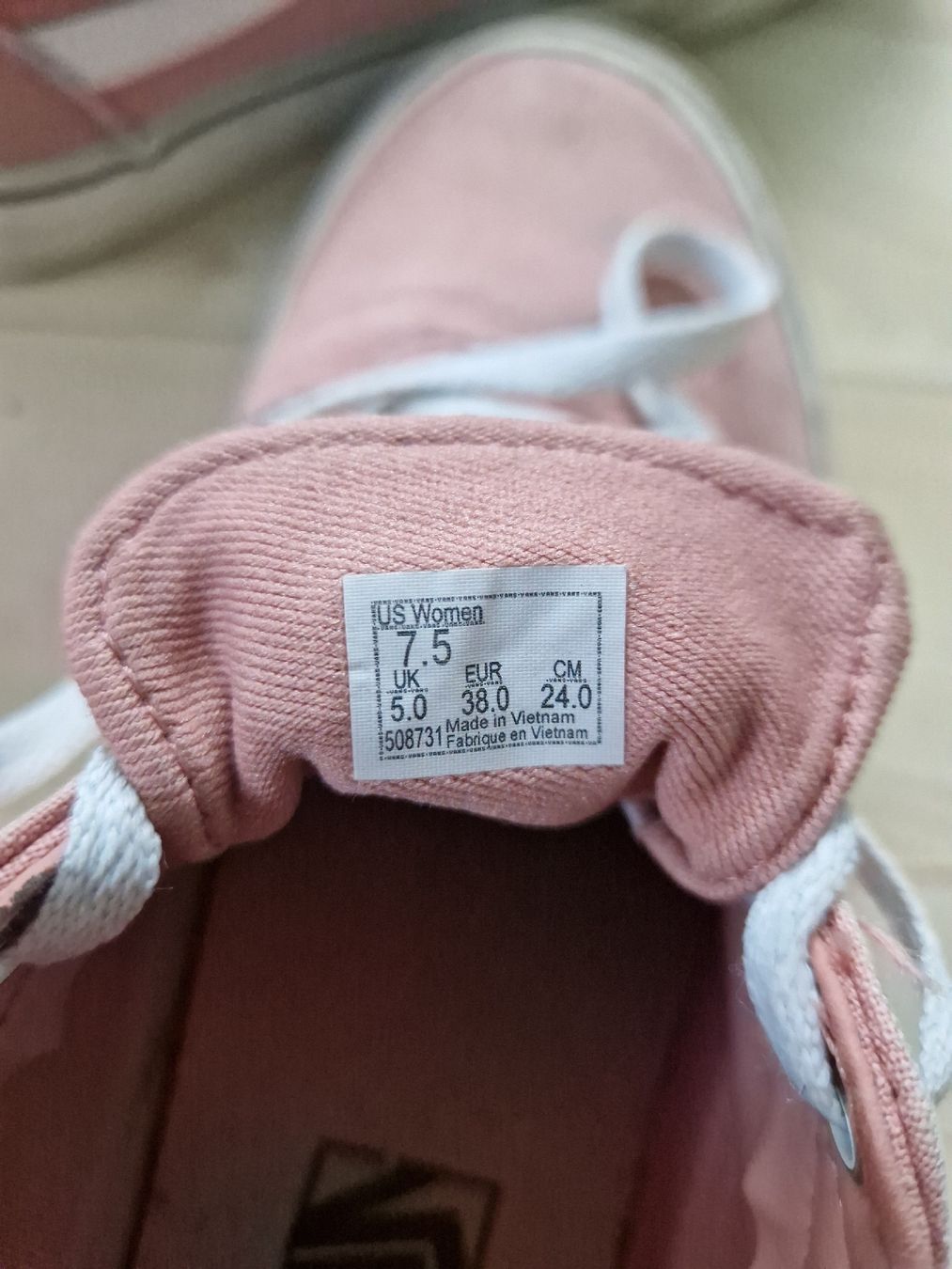 Vans Scarpe da donna: Vans salmon Gr. 38 – Usato da Rothenburg venduto da la_veria 2