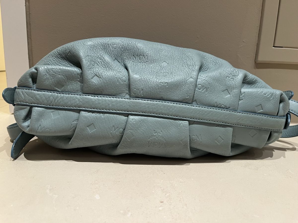 Mcm Borse da donna: MCM Handtasche Hellblau Top Zustand – Nuovo (secondo la descrizione) da Zollikon venduto da ali_myc2 2