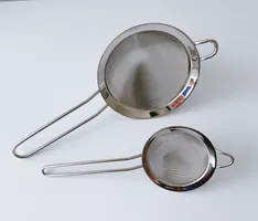 Neuwertig! 2 x Sieb Edelstahl multifunktional robust