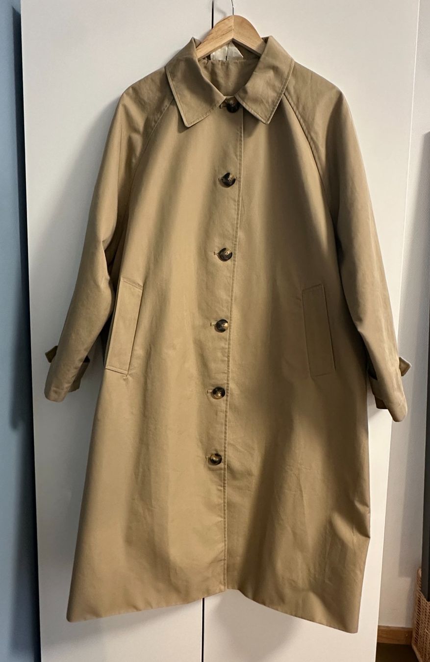 Mäntel: ARKET trench coat – Gebraucht aus Winterthur von jen_s96z