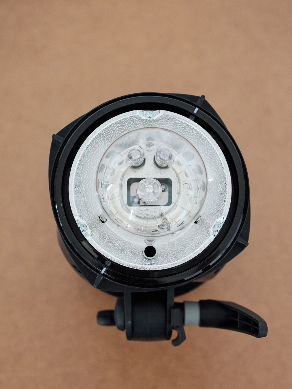 Elinchrom Flashs: Elinchrom ELC Pro HD 500 Studioblitz inkl. Ersatz-Blitzröhe – D'occasion à St.Gallen par _Frida_ 4