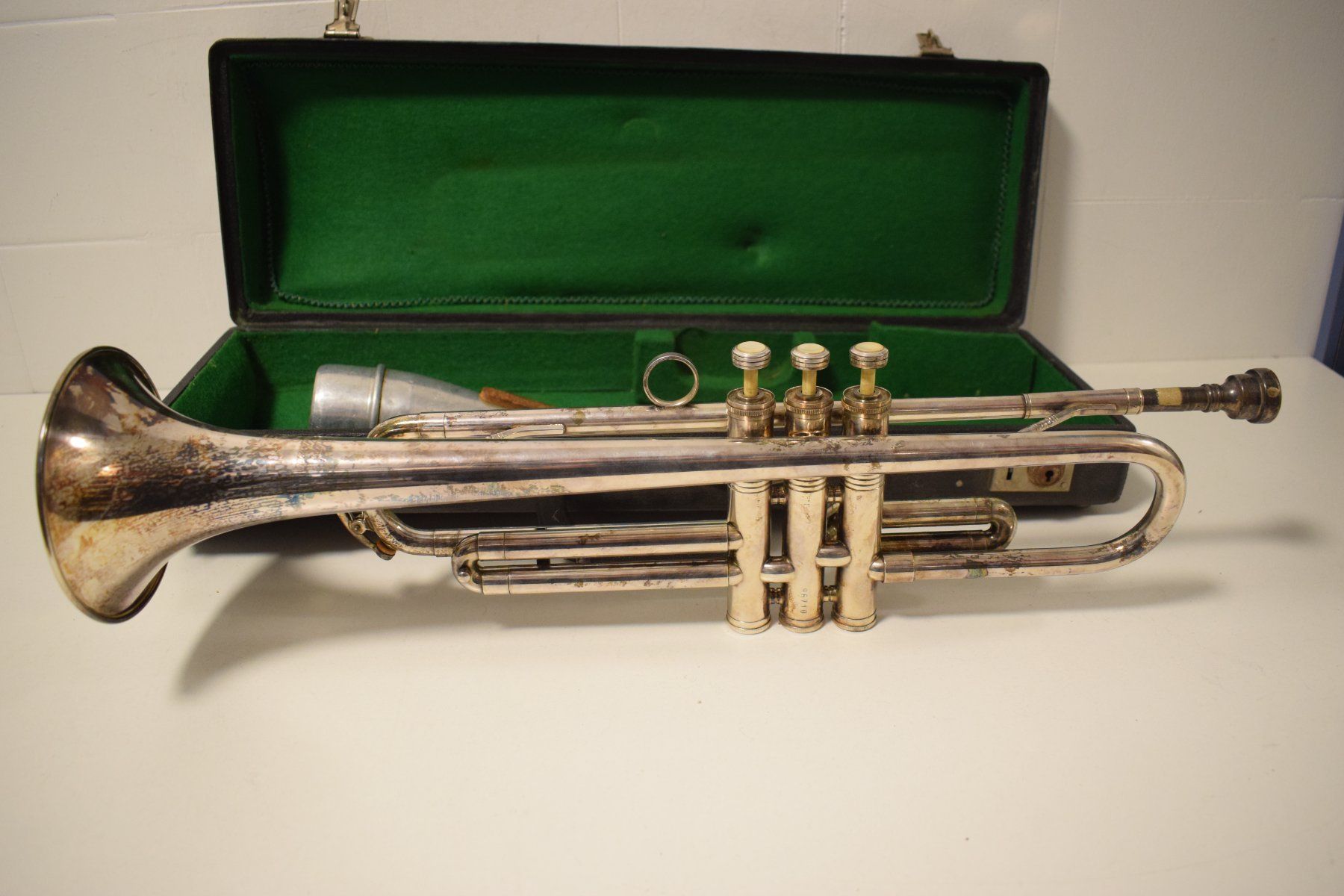 Strumenti musicali: Trompete Huttl mit Koffer – Usato da Zürich venduto da Brockito 7