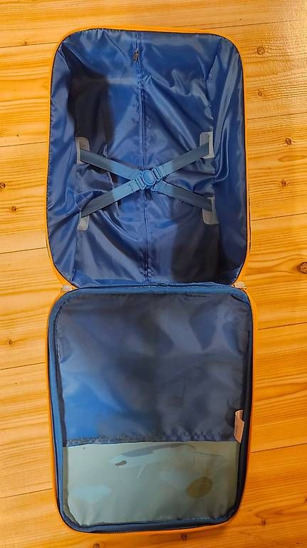 Valigie: Kinder Roll-Koffer – Usato da Erstfeld venduto da nan_6f9p 3