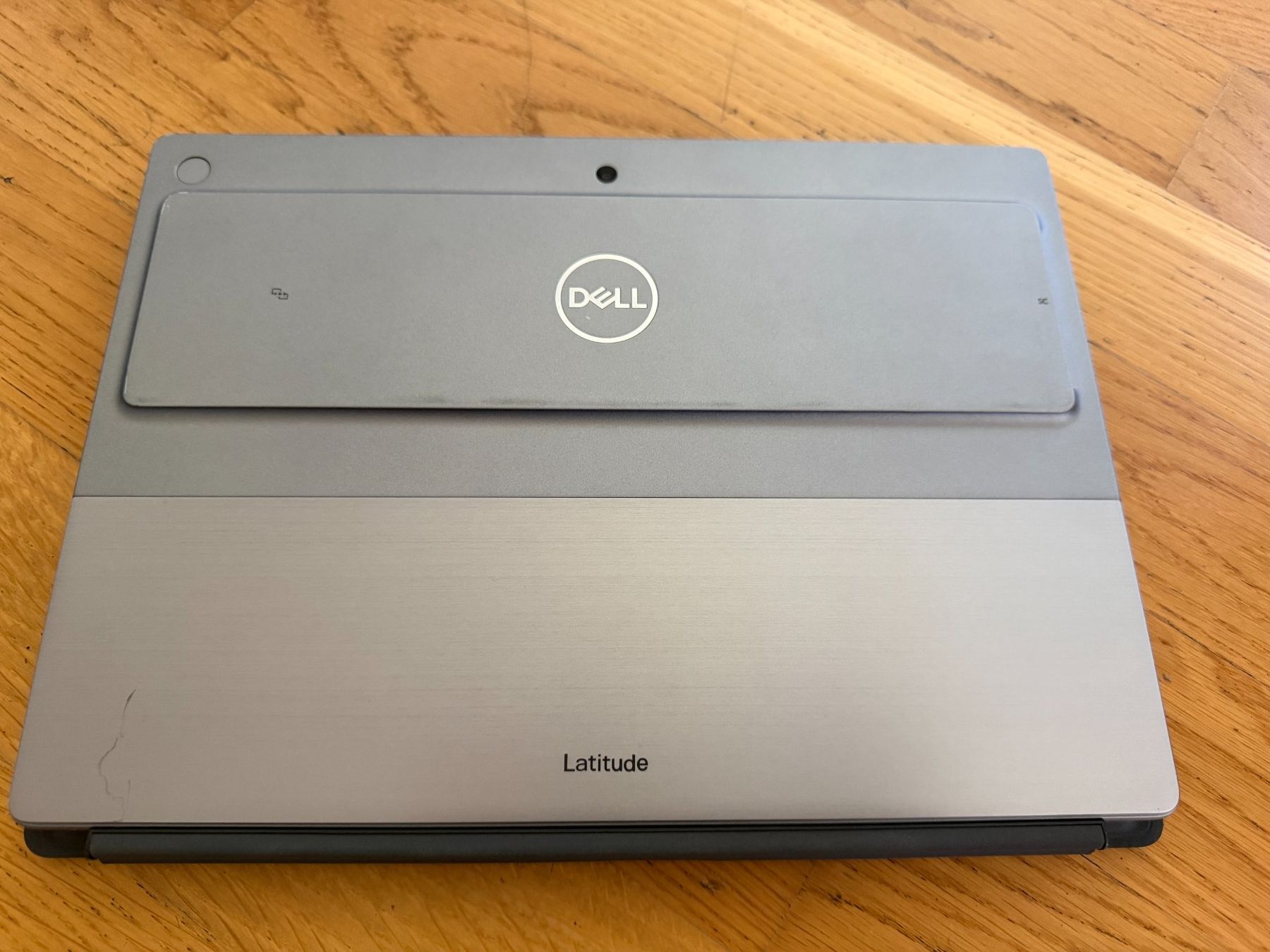 Dell Tablet PC: Tablette Dell Latitude 7320 13" 2-en-1 avec clavier – Usato da Founex venduto da HoppSuisse59 1