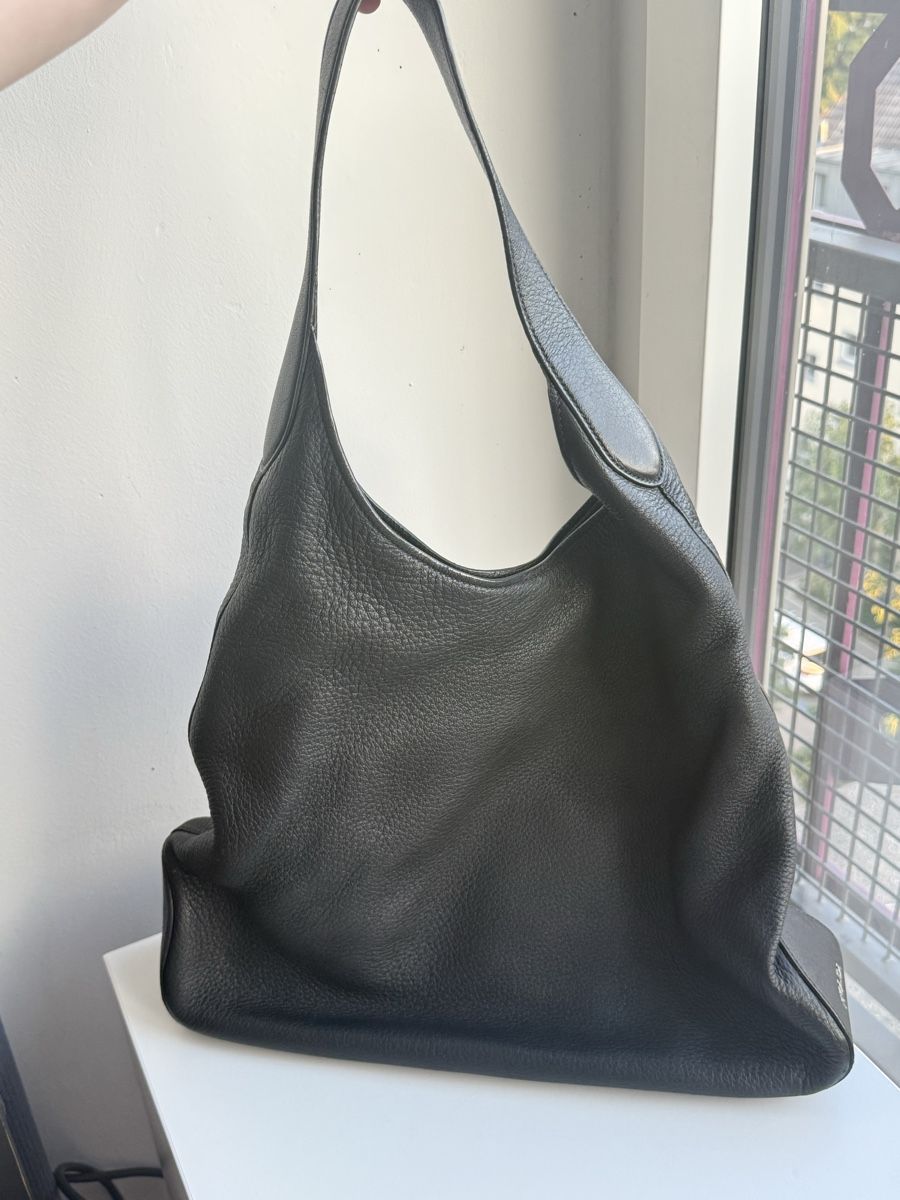 Prada Taschen für Damen: Prada Cervo Hobo Leather bag – Gebraucht aus Zürich von ang_thj9 5