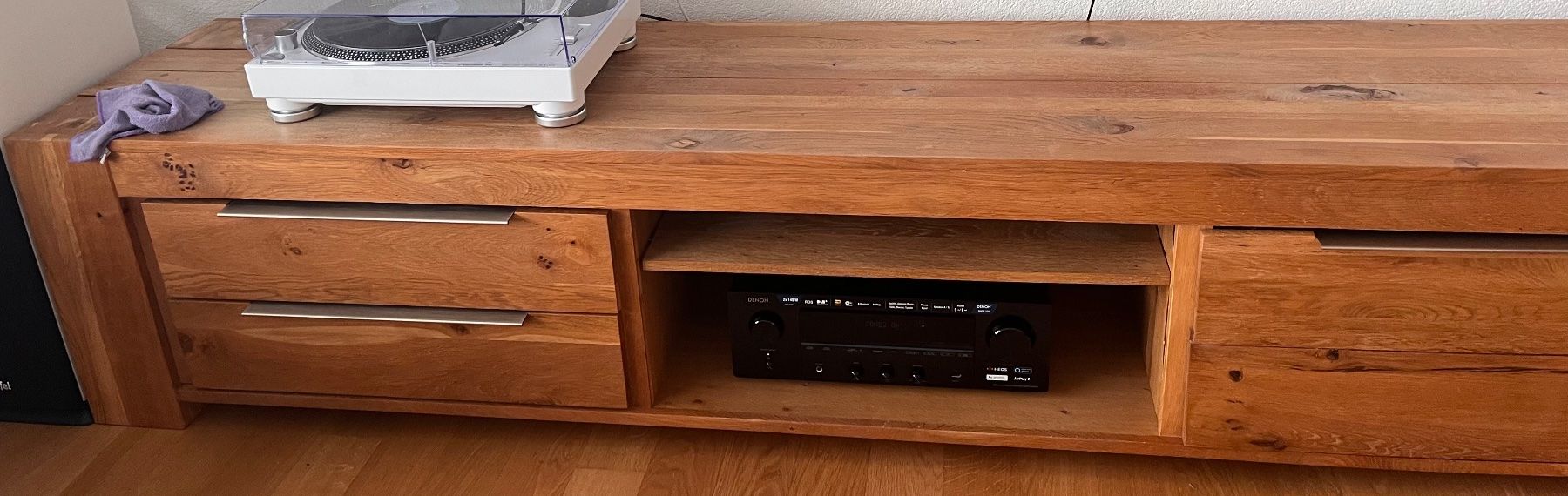 Cassettiere: Sideboard Eiche massiv – Usato da Luzern venduto da Lulj