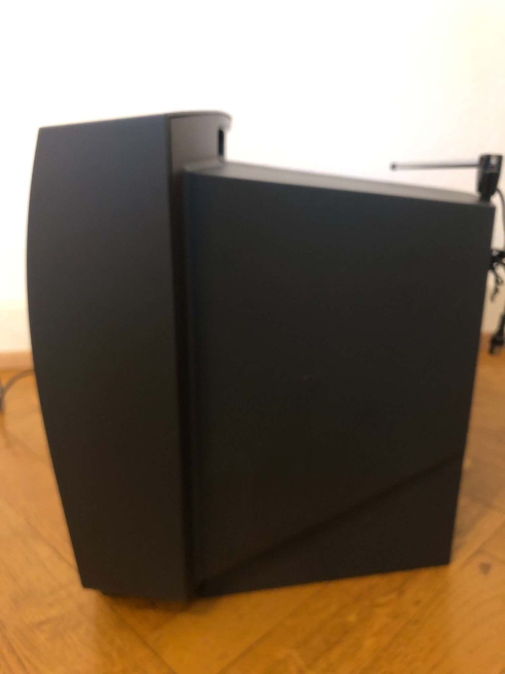 Televisori: Téléviseur Melectronic MTP 1400GR 135. – Usato da Nyon venduto da BrocBox 5