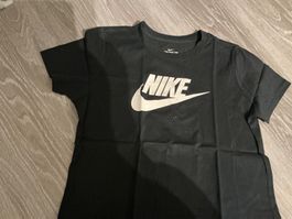 Nike T-Shirt schwarz Gr.L