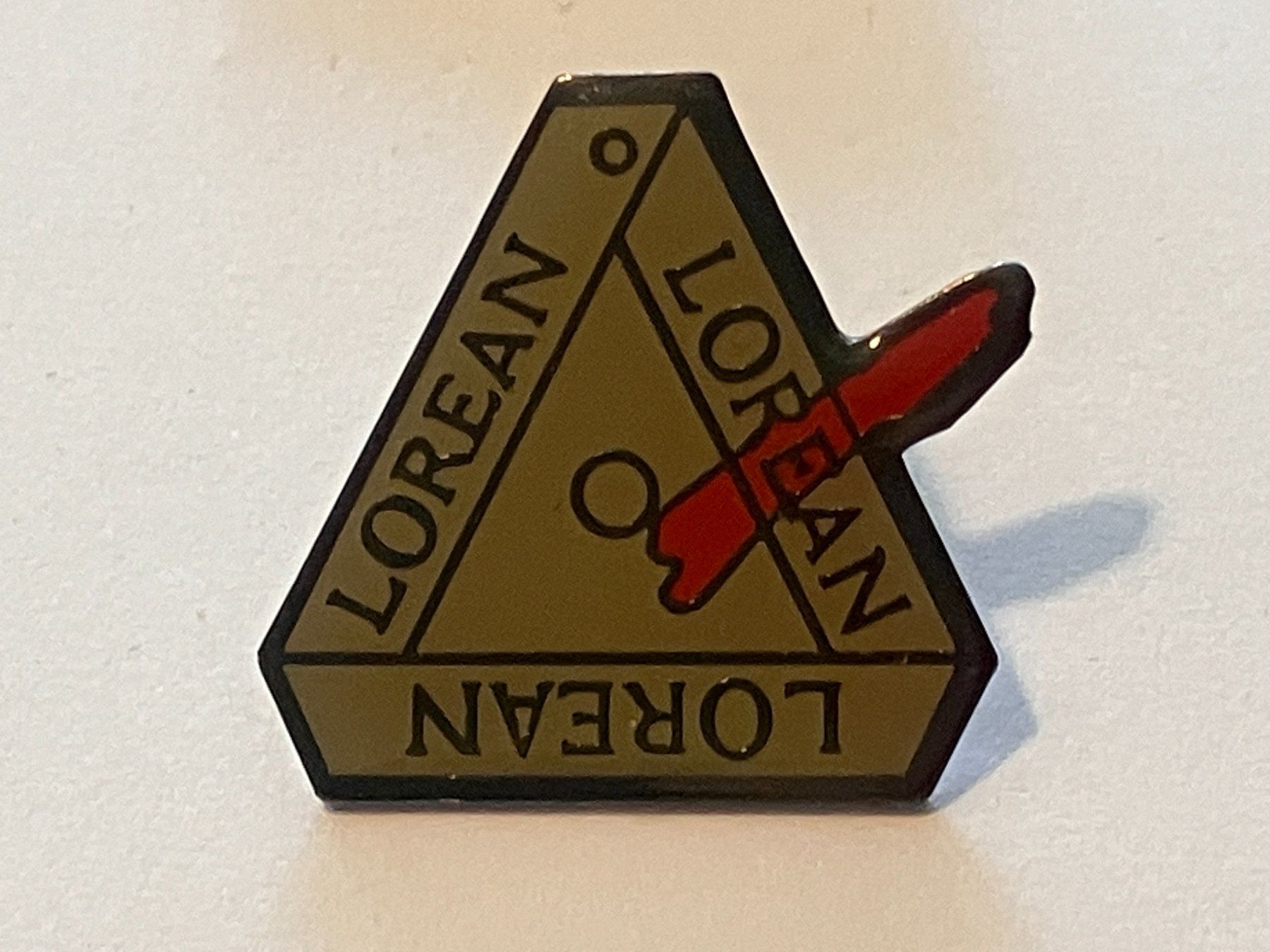 Placchette & Badge: 1 Lin Lorean – Usato da Basel venduto da djwwpp