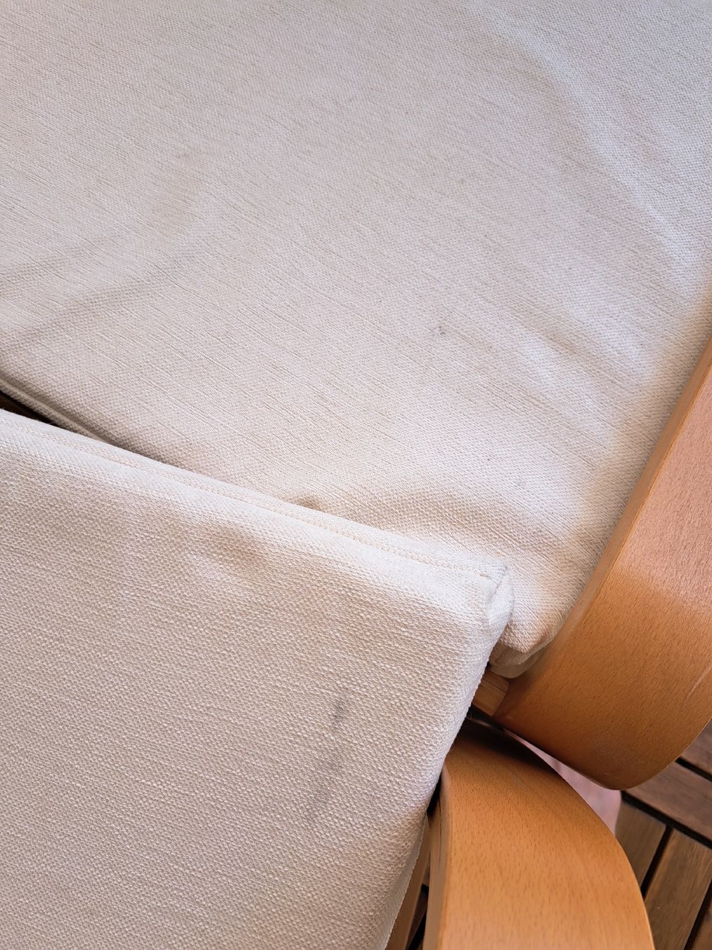 Ikea Poltrone: Sessel Poäng inkl. Hocker mit cremeweissem Bezug  – Usato da Winterthur venduto da ang_d9dq 5