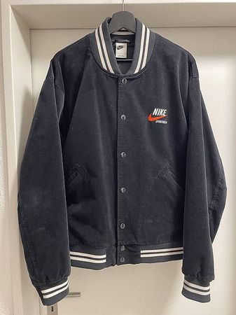 Nike Sportswear Varsity Collegejacke Cord (L)