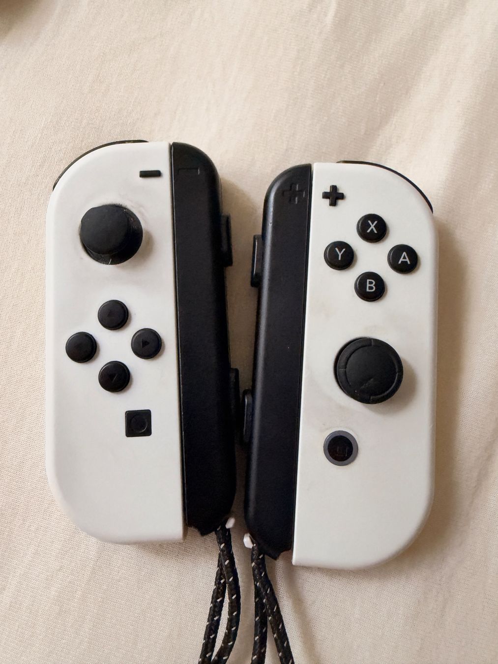 Nintendo Console: Nintendo Switch OLED – Usato da Meyrin venduto da ale_kx5x 1