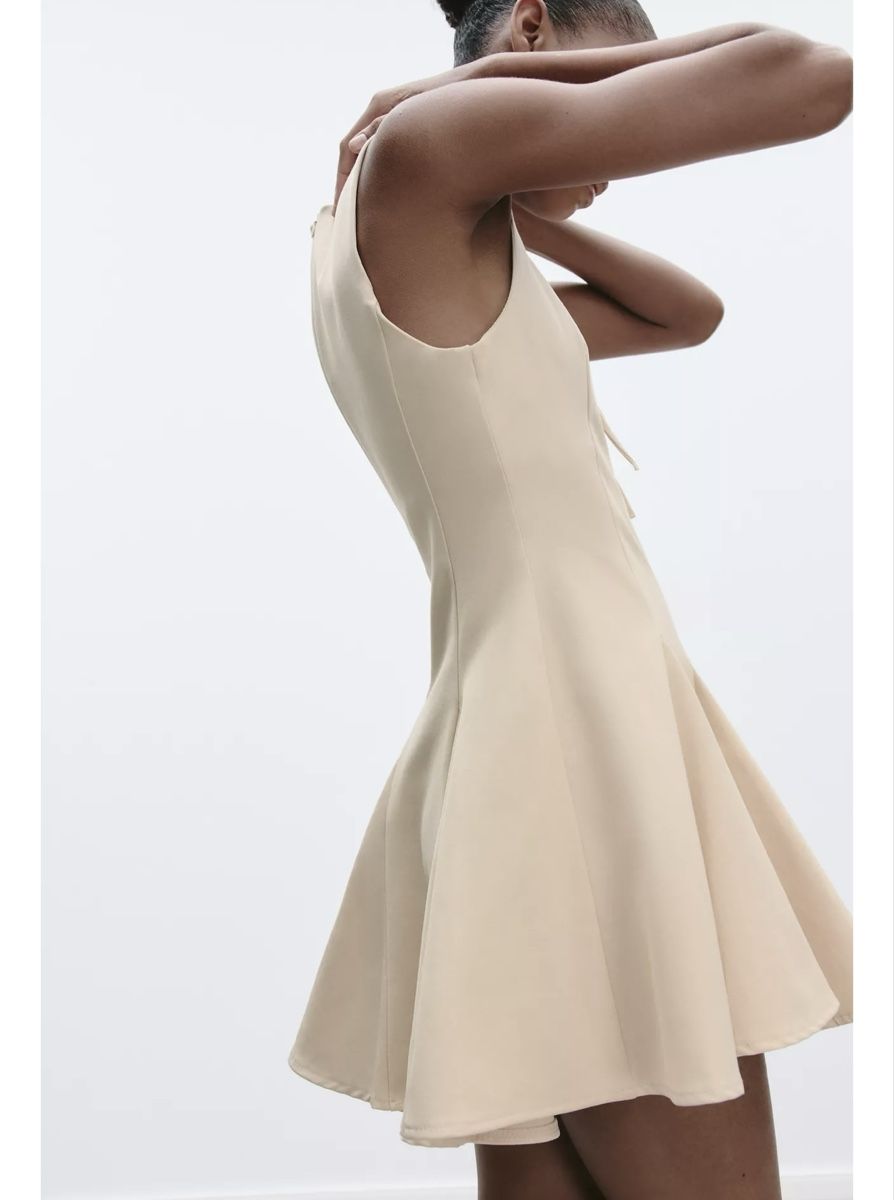Zara Vestiti & Gonne: Beautiful dress – Nuovo e nell'imballaggio originale da Opfikon venduto da til_t7ww 3