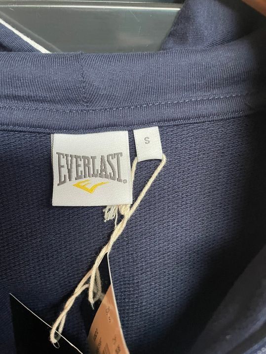 Giacche & Cappotti: Junge Sweatjacke neu mit Etikette Everlast S – Nuovo e nell'imballaggio originale da Bergdietikon venduto da antovale 1