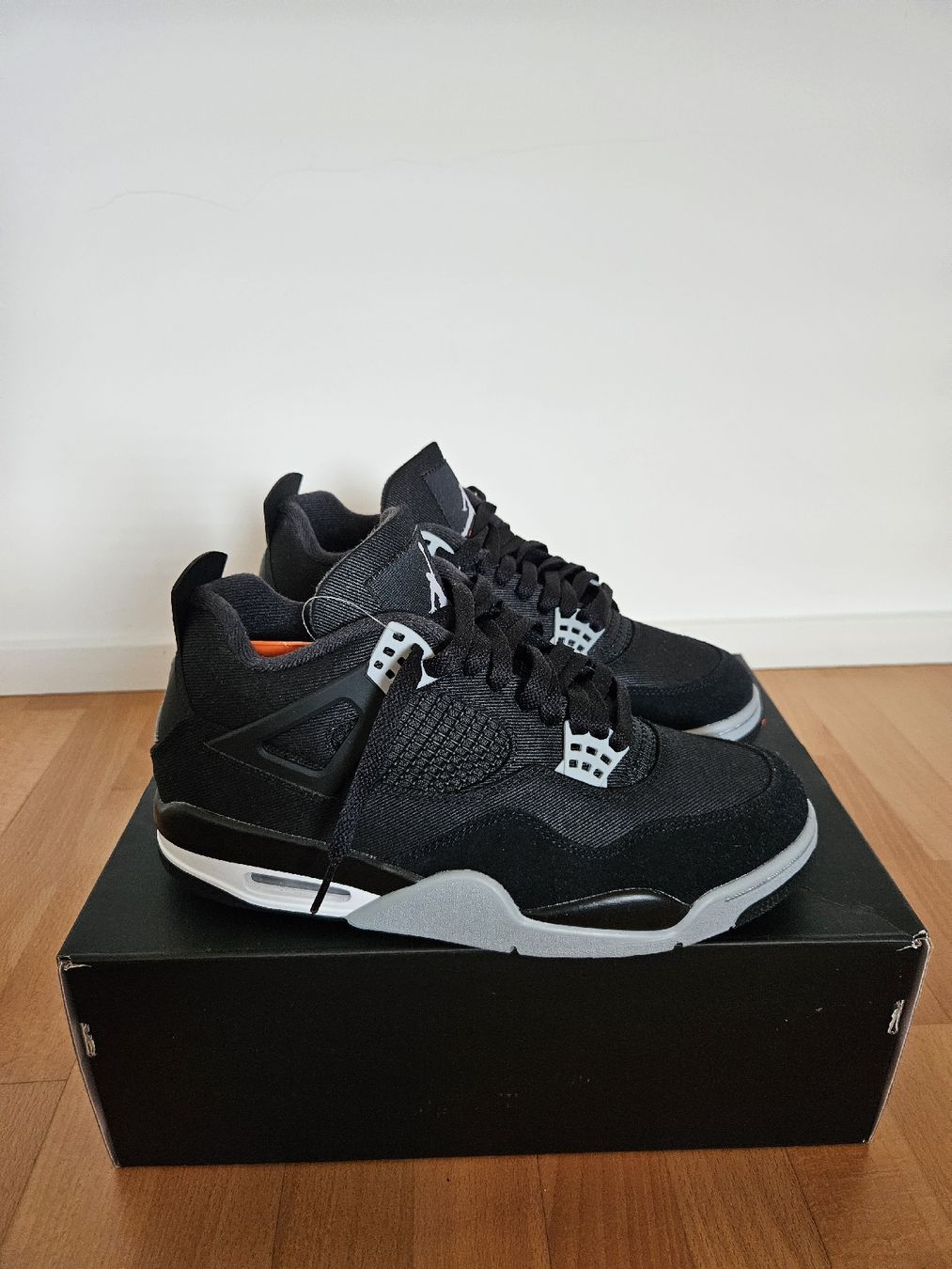 Jordan Scarpe da uomo: Jordan 4 Retro SE Black Canvas – Nuovo e nell'imballaggio originale da camorino venduto da abenzo