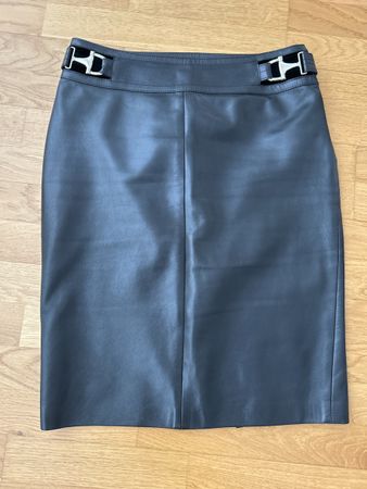 Gucci leather skirt