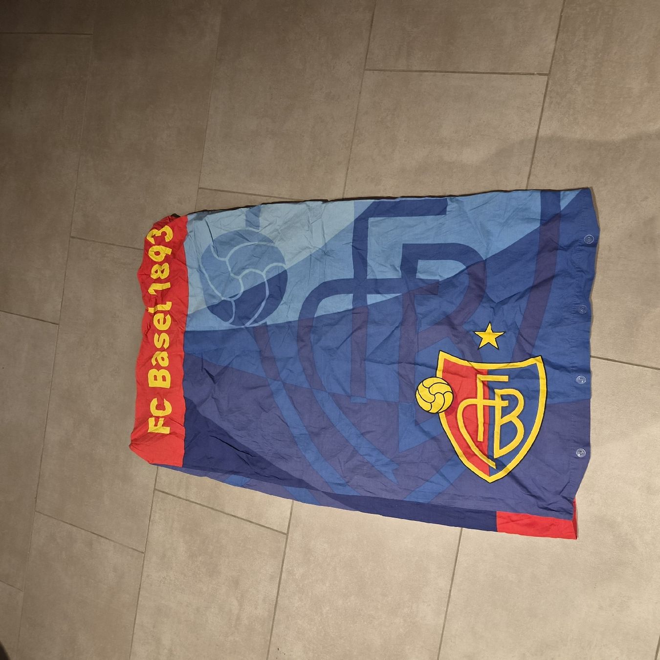 Biancheria da letto: FC Basel 1893 Bettwäsche blau rot  – Usato da Scherz venduto da gui_6q7l 1