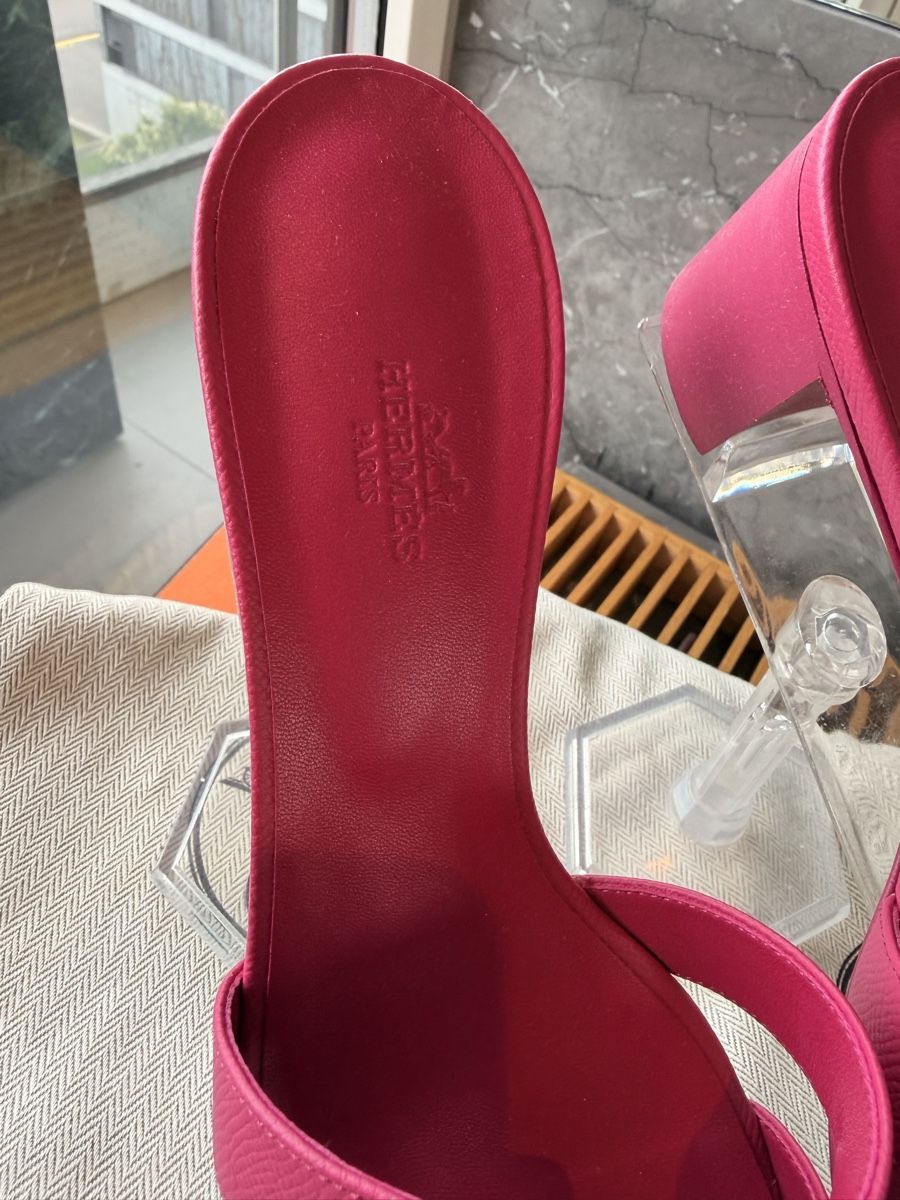 Hermès Scarpe da donna: Hermes Sandalen Oran 39.5  – Usato da Zürich venduto da christina100 2