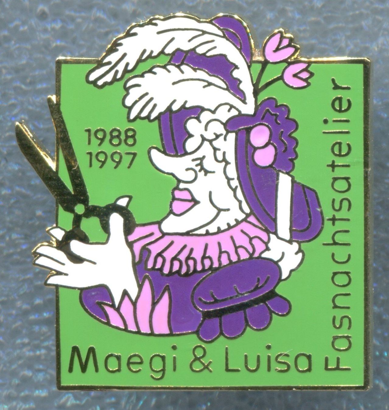 Plaquettes & Badges: Maegi & Luisa  1988 - 1997 – D'occasion à Winterthur par Sammleroase