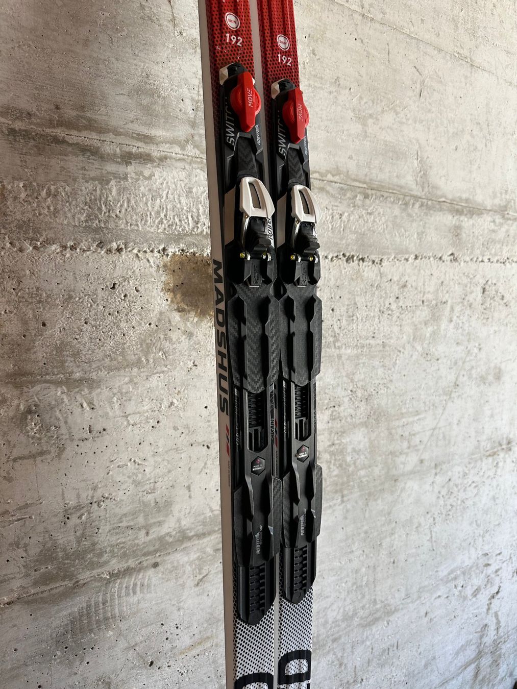 Madshus Sci: Klassisch Langlaufski Madshus 192cm – Nuovo (secondo la descrizione) da Emmenbrücke venduto da karkarkar 2