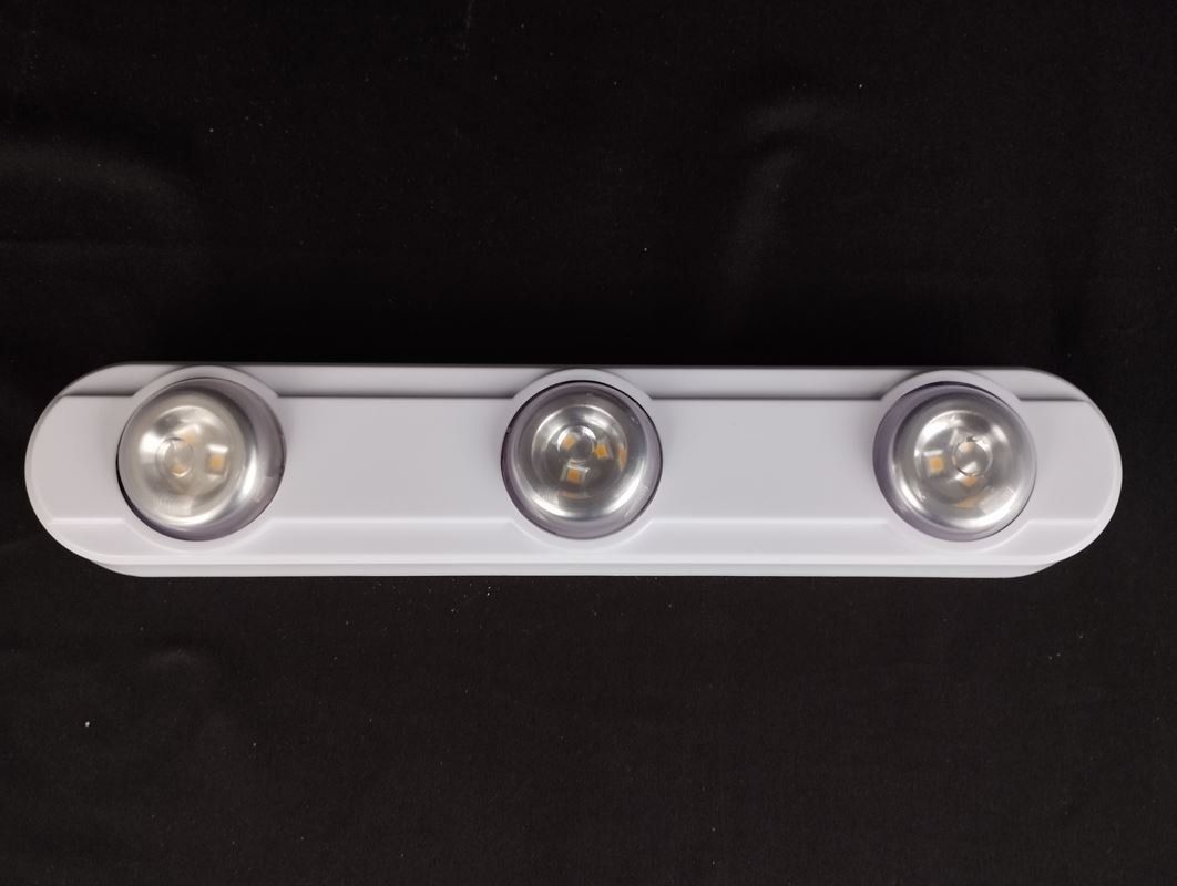 Lampade: LIVARNO LED-Unterbauleuchte – Usato da Schübelbach venduto da Restwert_Schubelbach 1