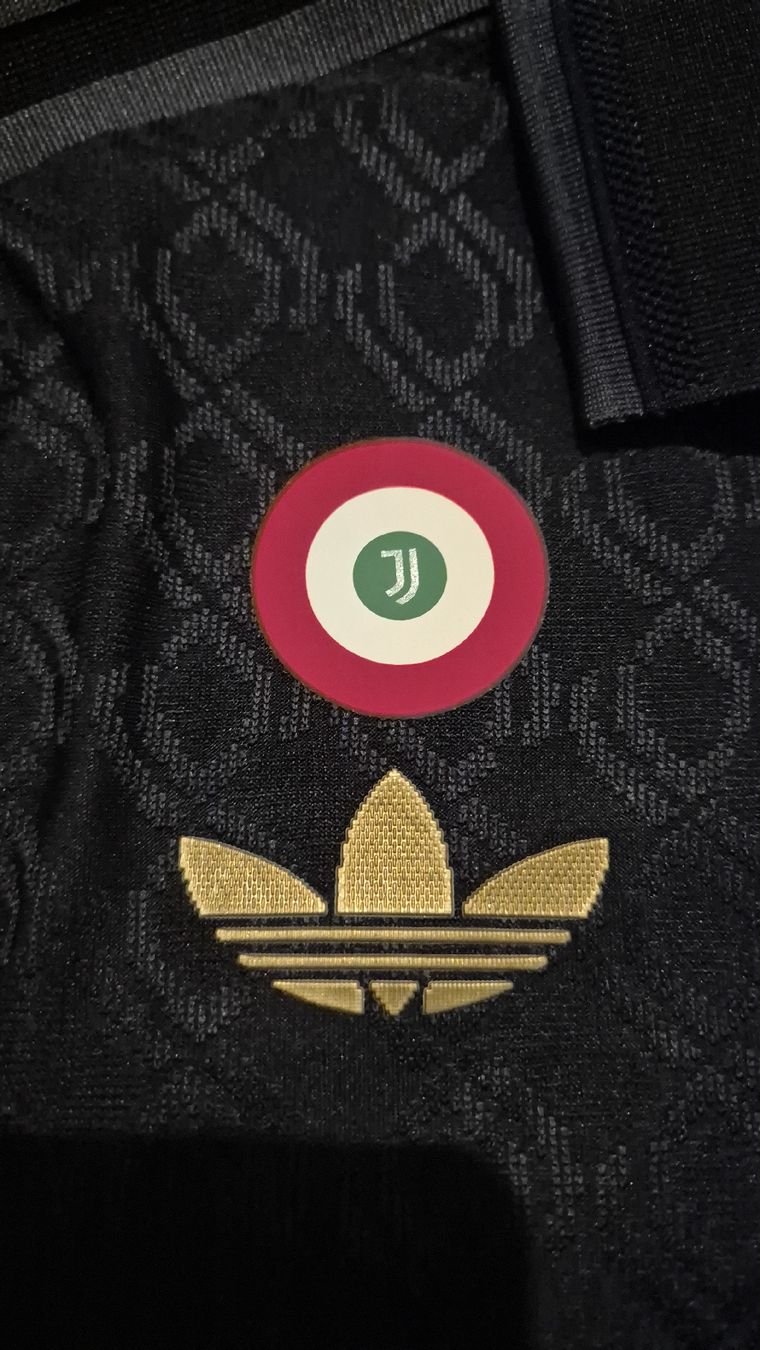 Juventus Canottiere & Pantaloni: Juventus Trikot Yildiz 10 – Nuovo (secondo la descrizione) da Emmenbrücke venduto da Mauri10 6