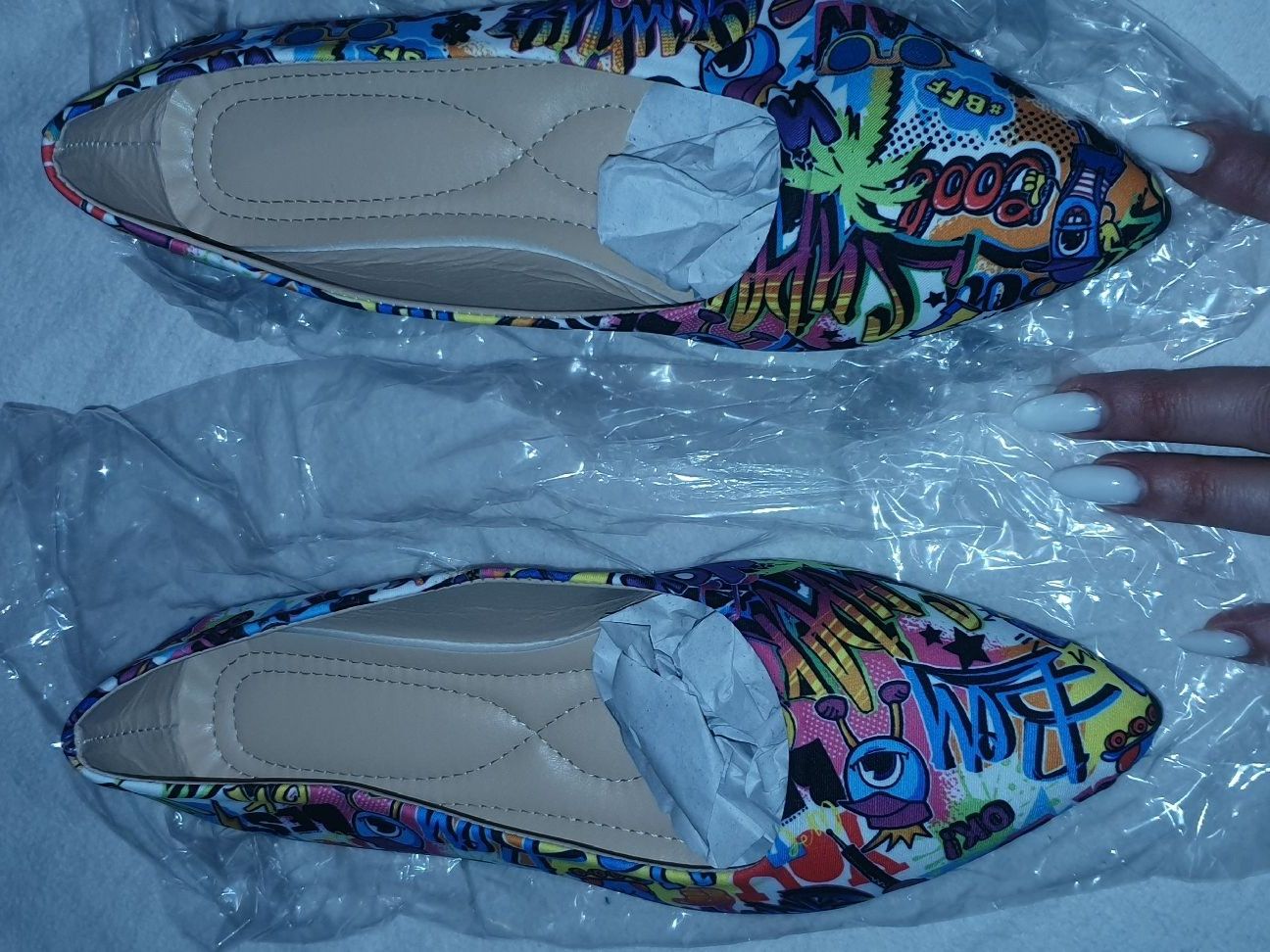 Scarpe da donna: Ballerinas, Graffiti-Print, flat shoe, comic princess, hype – Nuovo e nell'imballaggio originale da Zollikerberg venduto da Nice_Name 7